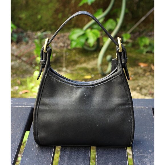 Coach Vintage - Soho Small Satchel 4106 in color Black, Ergo Style, USA 1998 - Picture 2 of 9